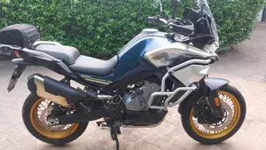 CFMOTO 800MT Touring (2022 - 26)  (9)
