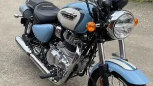 Royal Enfield Meteor 350 Aurora (2024 - 26) 