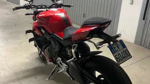 Ducati Streetfighter V4 1100 (2021 - 22)  (7)