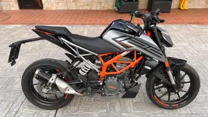 KTM 125 Duke (2024 - 25)  (2)