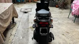 Kymco Agility 50 R12 (2021 - 25)  (3)
