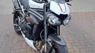 Triumph Speed Triple 1050 RS (2018 - 20) usata