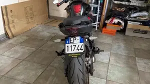 Benelli BN 302 S (2019 - 20)  (2)
