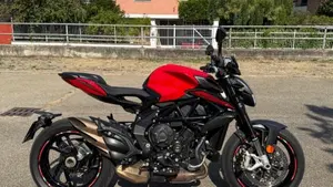 MV Agusta Brutale 800 Rosso (2021 - 23) 