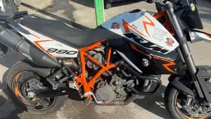 KTM 990 Supermoto R (2012 - 13)  (2)