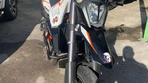 KTM 990 Supermoto R (2012 - 13)  (3)