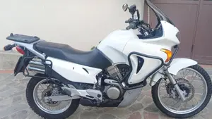 Honda Transalp XL 650V (2000 - 04)  (2)