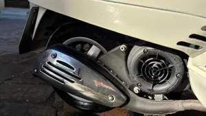 Vespa LX 125 i.e. (2009 - 12)  (5)