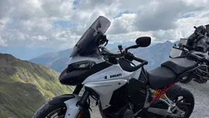 Ducati Multistrada V4 S (2021 - 24)  (10)