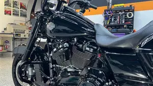 Harley-Davidson Road King Special (2021 - 25)  (9)