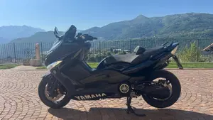 Yamaha T-Max 500 (2008 - 12)  (5)