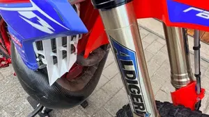Betamotor RR 300 2T Enduro Racing (2023)  (6)