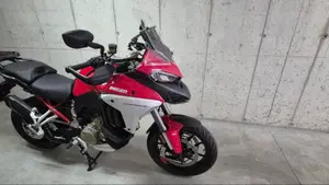 Ducati Multistrada V4 (2021 - 24)  (3)
