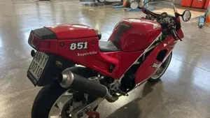 Ducati 851 Superbike Strada (1990)  (7)