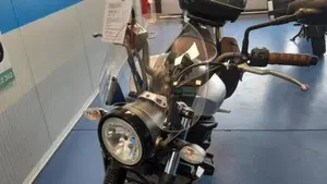 Yamaha XSR 700 ABS (2016 - 20)  (9)