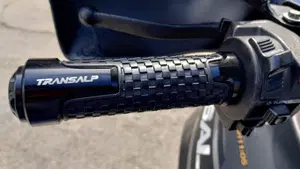 Honda Transalp XL 700 V (2007 - 2013)  (6)