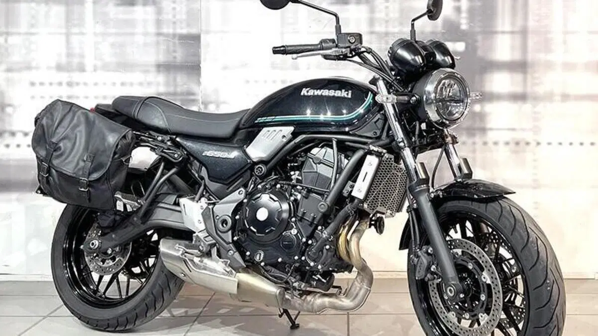 Kawasaki Z 650 RS (2022 - 24) 