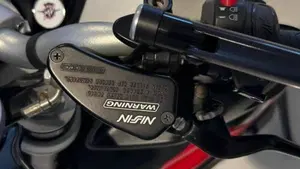 MV Agusta Brutale 1090 (2012 - 15)  (5)