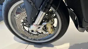 MV Agusta Brutale 1090 (2012 - 15)  (12)