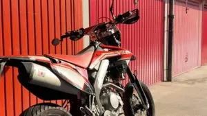 Villa SMS 125 Supermotard (2019 - 25)  (5)