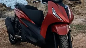 Piaggio Beverly 300 S ABS-ASR (2021 - 25)  (3)