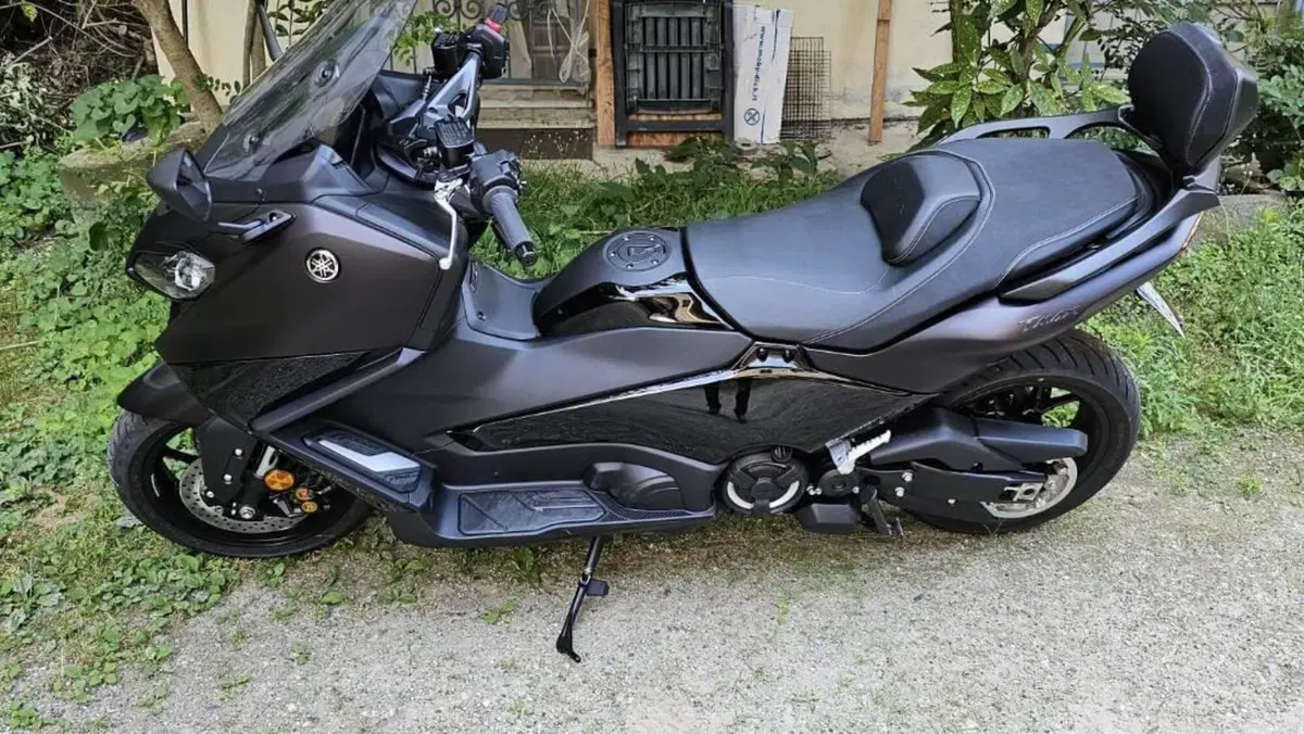 Yamaha T-Max 560 Tech Max (2022 - 24) 