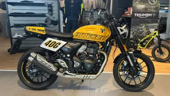Triumph Tracker 400 (2026) nuova