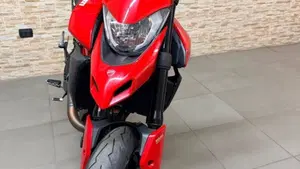 Ducati Hypermotard 950 (2022 - 25)  (2)