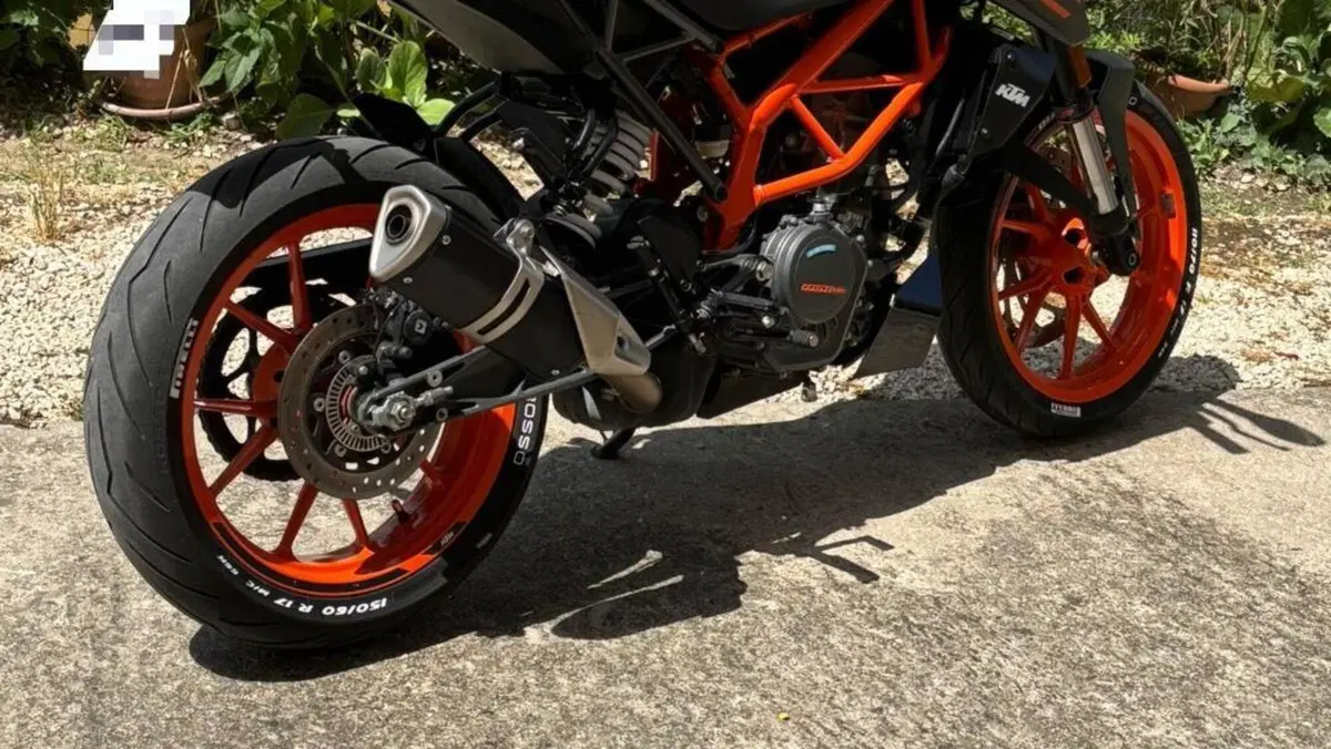 KTM 125 Duke (2021 - 23)  (5)