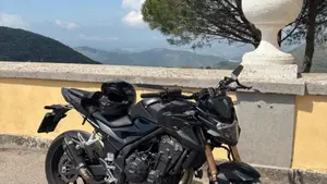 Honda CB 500 F (2022 - 23)  (2)
