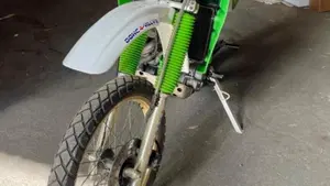 Kawasaki   (4)