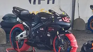 Honda CBR 600 RR (2005 - 06) 