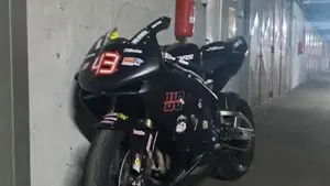 Honda CBR 600 RR (2005 - 06)  (3)