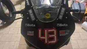 Honda CBR 600 RR (2005 - 06)  (7)