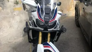 Honda Africa Twin CRF 1000L DCT ABS (2016 - 17) 