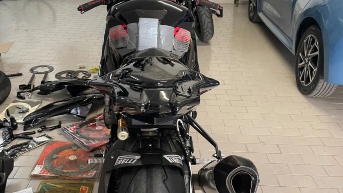 Bmw S 1000 RR (2009 - 12)  (3)