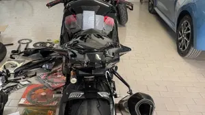 Bmw S 1000 RR (2009 - 12)  (3)