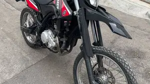 Yamaha WR 125 R (2009 - 12)  (3)