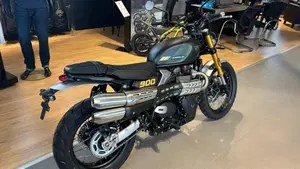 Triumph Scrambler 900 (2026)  (2)