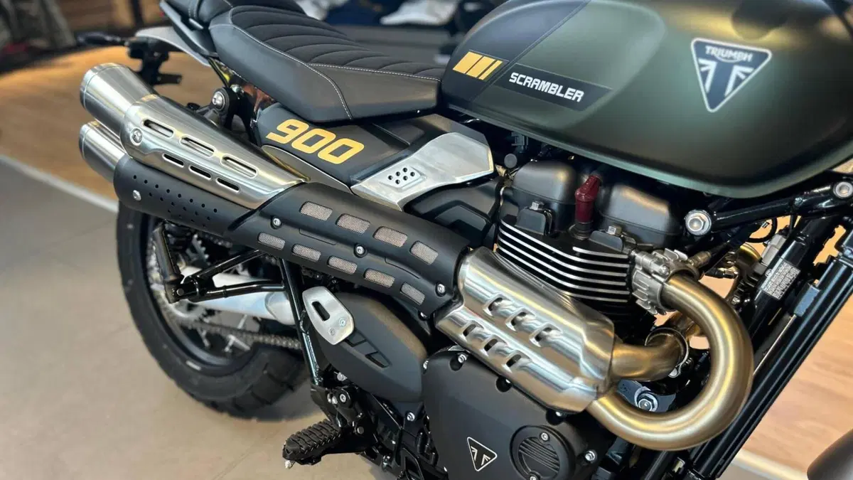 Triumph Scrambler 900 (2026)  (6)