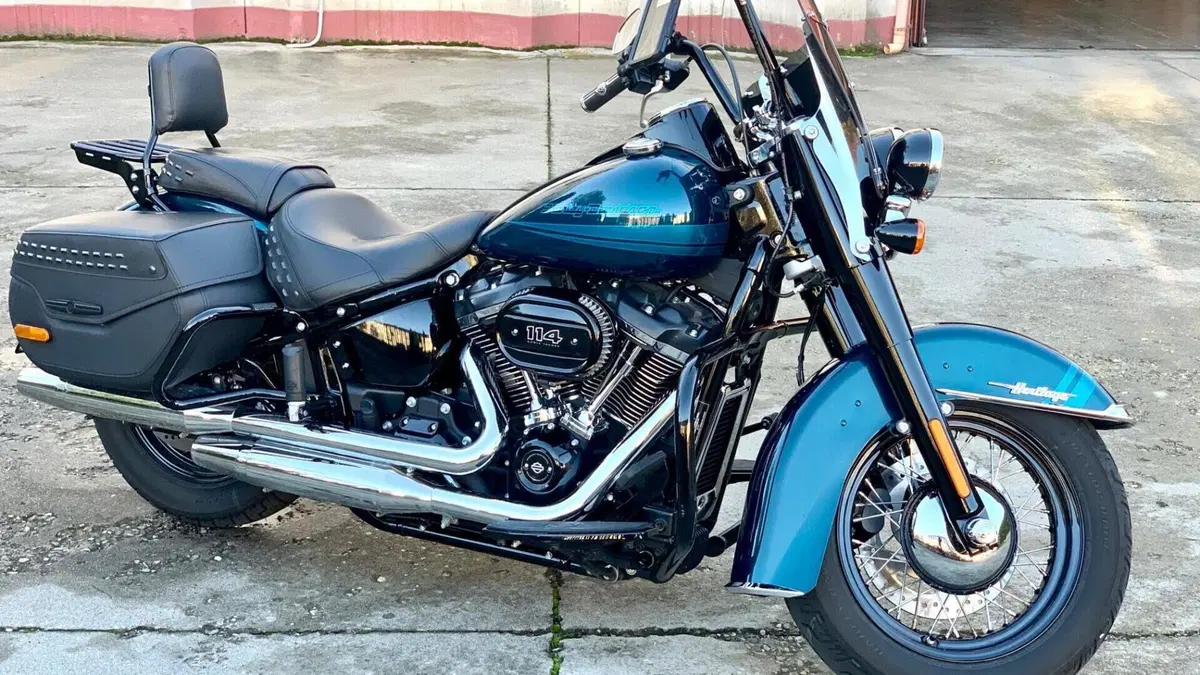 Harley-Davidson Heritage Classic (2021 - 24)  (3)