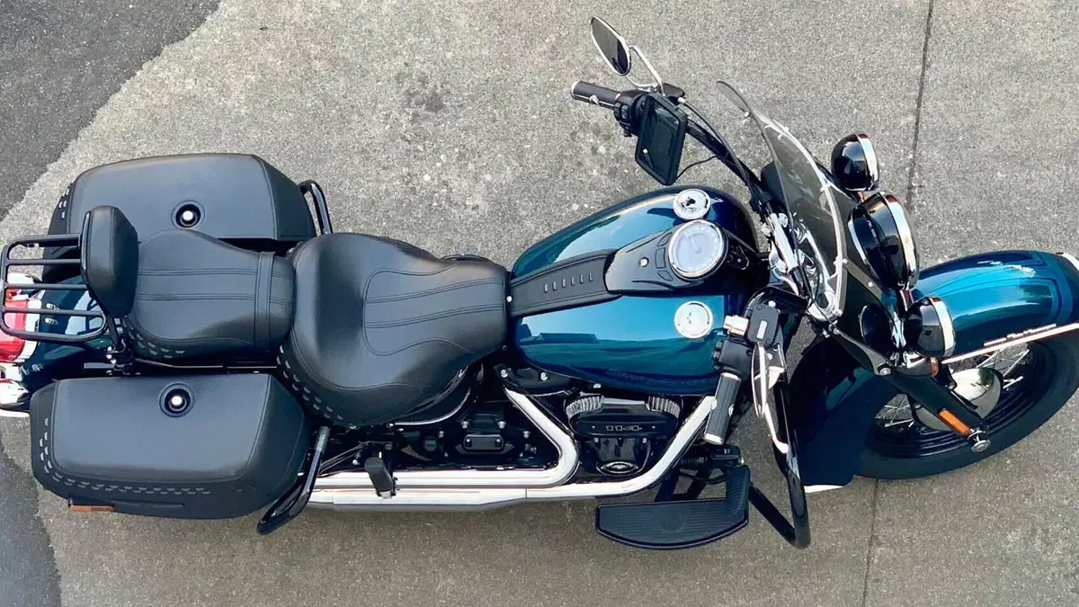 Harley-Davidson Heritage Classic (2021 - 24)  (5)
