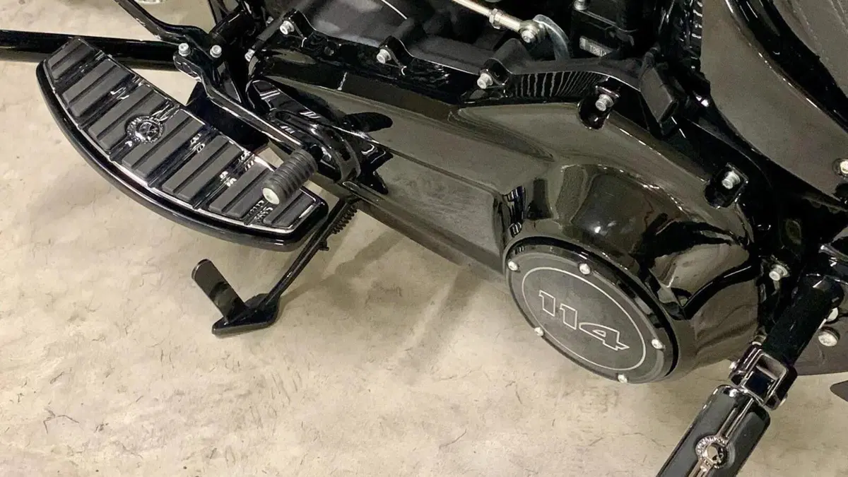 Harley-Davidson Heritage Classic (2021 - 24)  (8)