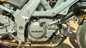 Suzuki SV 650 (2003 - 06)  (7)