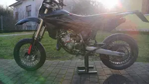 Husqvarna SM 125 (2007)  (4)
