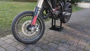 Husqvarna SM 125 (2007)  (6)