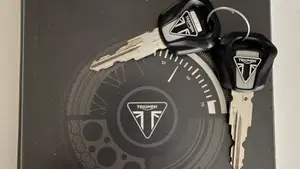 Triumph Tiger 800 XRt (2018 - 20)  (5)