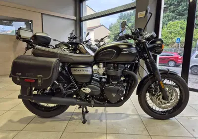 Triumph Bonneville T120 Gold Line Edition (2021) - Annuncio 10006172