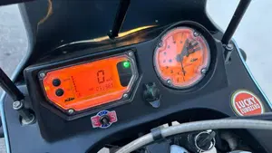 KTM 640 Adventure  (2)