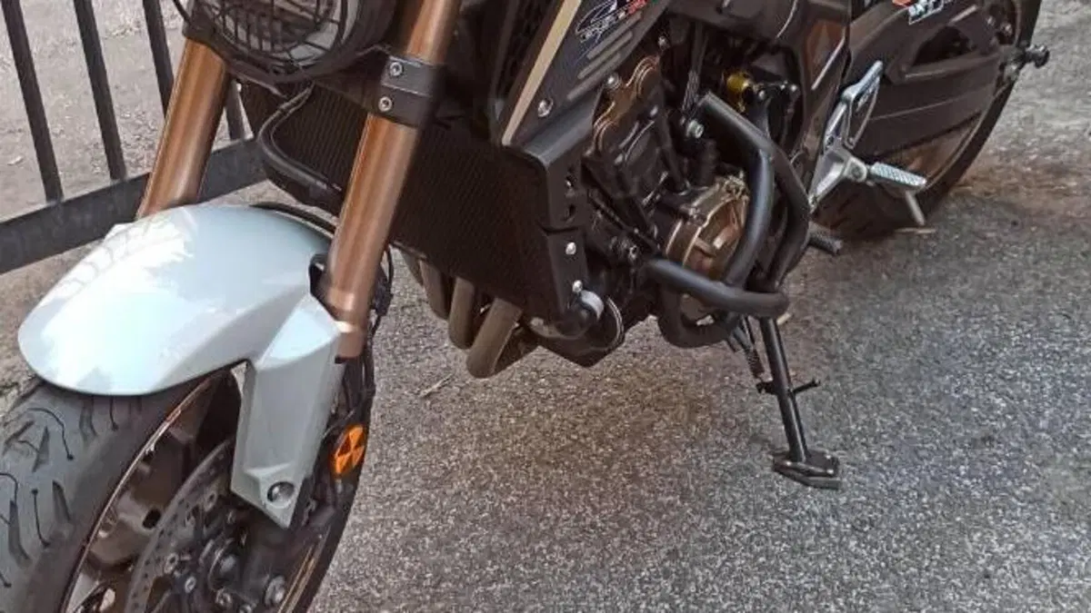 Honda CB 650 R (2021 - 23)  (3)